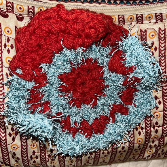 ❤️SOLD❤️BIG Luxurious Red and Blue Wash Cloth OR Dish Scrubby - Picture 3 of 4